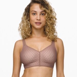 Lululemon ‘Like Nothing Bra’ in Lace Dusty Bronze
